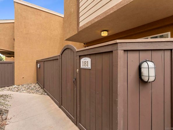 5252 Balboa Arms 181, San Diego CA 92117