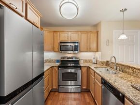 5252 Balboa Arms 181, San Diego CA 92117