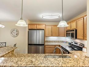 5252 Balboa Arms 181, San Diego CA 92117