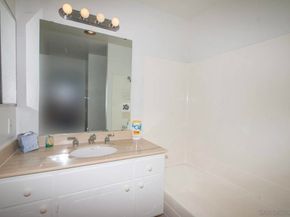 16644 Roca Dr., San Diego CA 92128