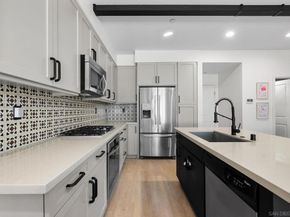 1758 Fairlead Ave, Carlsbad CA 92011