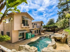 2552 Arnott Street, San Diego CA 92110