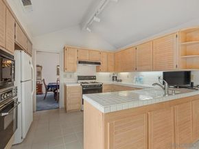 11519 Caminito Corriente, San Diego CA 92128