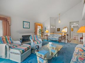 11519 Caminito Corriente, San Diego CA 92128