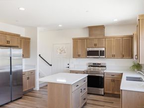 707 Lingel Dr, El Cajon CA 92019