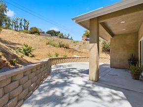 707 Lingel Dr, El Cajon CA 92019