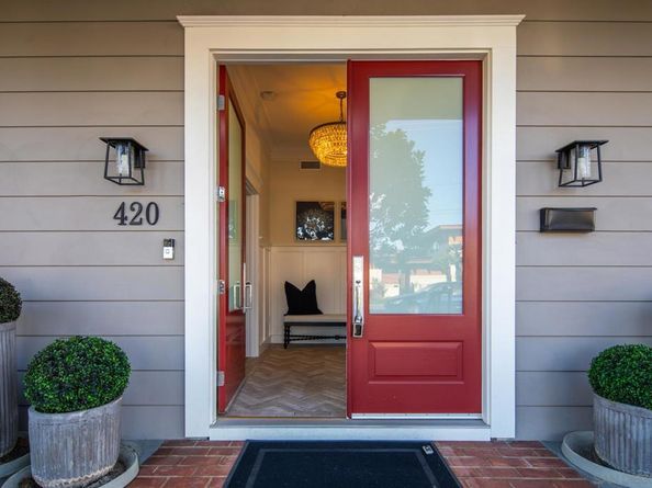 420 1st St, Coronado CA 92118