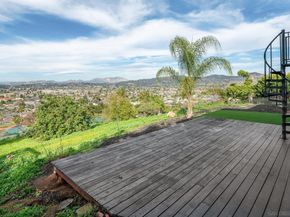 1192 Merritt Dr, El Cajon CA 92020