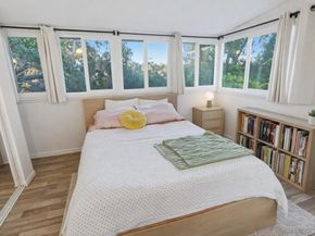 4695 51st St, San Diego CA 92115