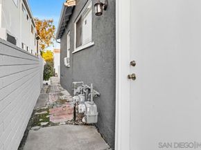 4695 51st St, San Diego CA 92115