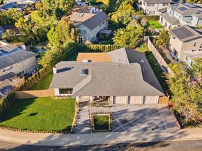 8390 Cliffridge Ln, La Jolla CA 92037
