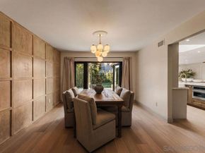 8390 Cliffridge Ln, La Jolla CA 92037