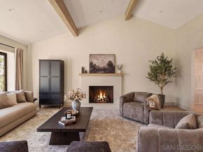 8390 Cliffridge Ln, La Jolla CA 92037