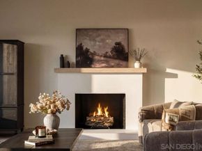 8390 Cliffridge Ln, La Jolla CA 92037