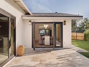 8390 Cliffridge Ln, La Jolla CA 92037