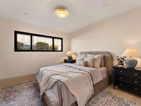 8390 Cliffridge Ln, La Jolla CA 92037