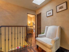 175 Maple Ave 4, Carlsbad CA 92008