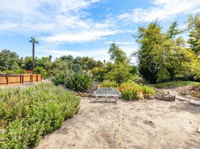 2357 Royal Crest, Escondido CA 92025