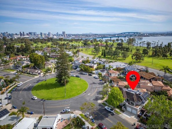 945 Bay Circle, Coronado CA 92118