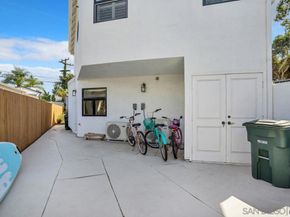981 Cabrillo Avenue, Coronado CA 92118