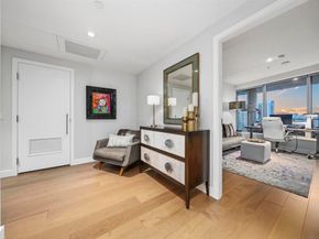 888 W E 2405, San Diego CA 92101