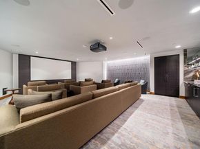 888 W E 2405, San Diego CA 92101