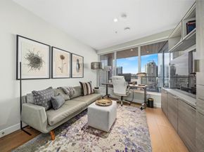 888 W E 2405, San Diego CA 92101