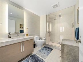 888 W E 2405, San Diego CA 92101