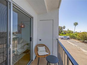 3020 Cowley Way 208, San Diego CA 92117