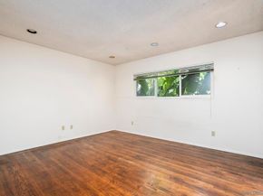 5172 Caywood St, San Diego CA 92117