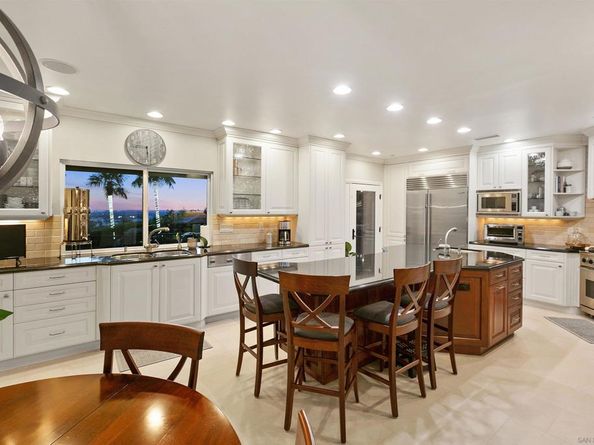 6525 Crystalaire, San Diego CA 92120