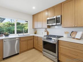 5580 Caminito Consuelo, La Jolla CA 92037