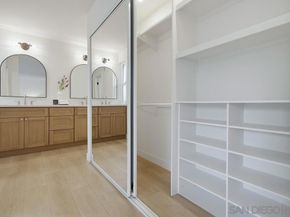 5580 Caminito Consuelo, La Jolla CA 92037