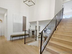 5580 Caminito Consuelo, La Jolla CA 92037