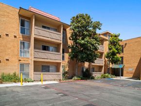 6955 Alvarado Rd #70, San Diego CA 92120