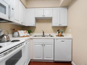 6955 Alvarado Rd #70, San Diego CA 92120