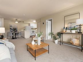 6955 Alvarado Rd #70, San Diego CA 92120