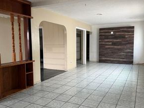 4162 Delta St, San Diego CA 92113