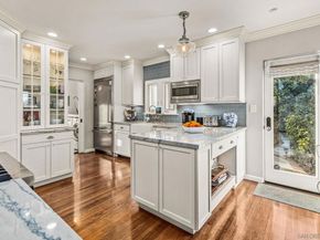 3647 Hyacinth Dr, San Diego CA 92106