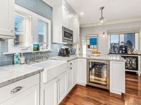 3647 Hyacinth Dr, San Diego CA 92106