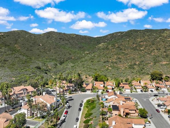11604 Springside Rd, San Diego CA 92128