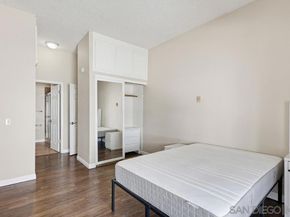 8324 Regents Rd 2E, San Diego CA 92122