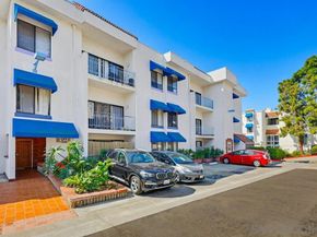 8324 Regents Rd 2E, San Diego CA 92122