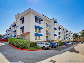 8324 Regents Rd 2E, San Diego CA 92122