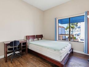 8324 Regents Rd 2E, San Diego CA 92122