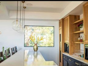 8433 Prestwick Dr, La Jolla CA 92037
