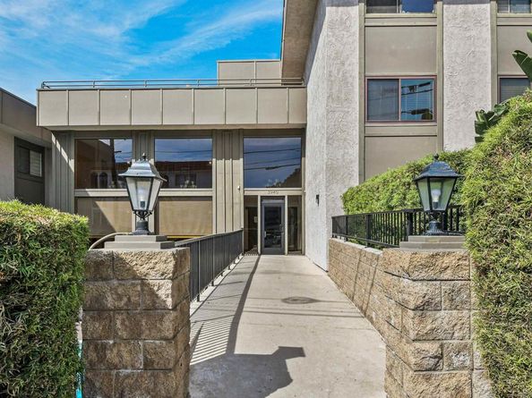 3940 Dove Street 101, San Diego CA 92103