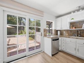 29633 Strawberry Hill Drive, Agoura Hills CA 91301