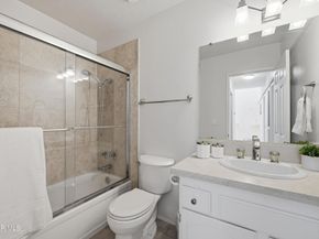 29633 Strawberry Hill Drive, Agoura Hills CA 91301