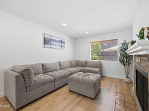 29633 Strawberry Hill Drive, Agoura Hills CA 91301